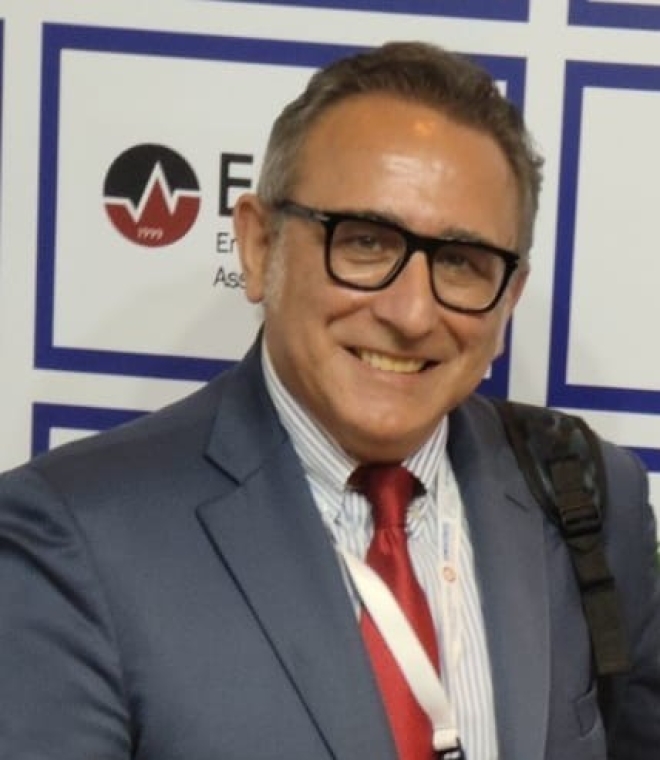 Dr Steve Photiou